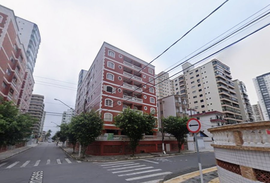 Apartamento com 43m² e 1 vaga em Praia Grande/SP
