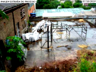 Terreno espaçoso de 204,25m² ideal para nova construção.