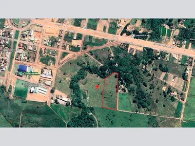 Terreno de 12.413 m², com matrícula