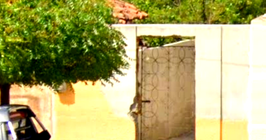 Casa com 3 quartos, 1 banheiro, 159,08 m² construída, ocupada