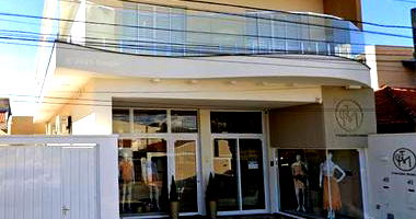 Casa com 176m² de Área Total