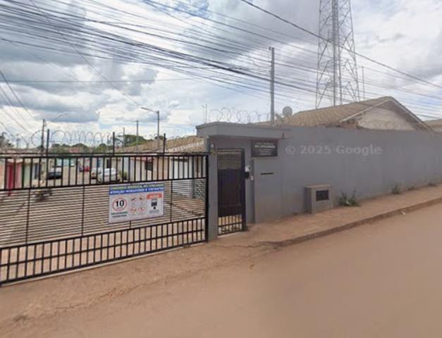 Casa com 69,50m² em Condomínio Residencial -