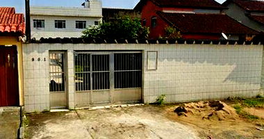 Casa Ocupada em Balneário Itaguaí com 179,30 m²