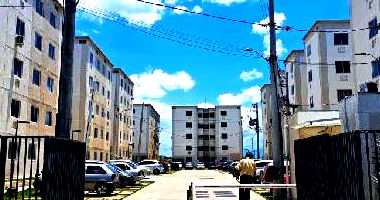 Apartamento com 2 quartos em Santa Cruz, Rio de Janeiro