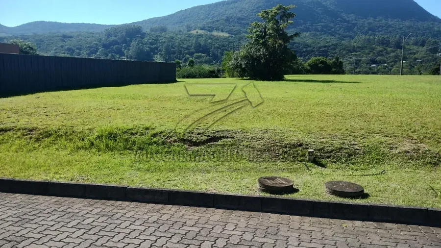 Terreno de 450m² no Condomínio Horizontal Green Sails