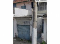 Casa com 115m², terreno 80,18m², 3 quartos, 2 banheiros, ocupada