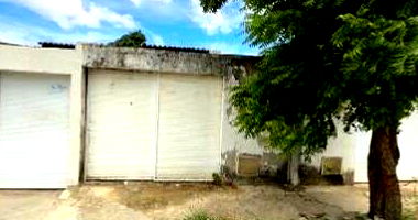 Casa com 2 quartos, 2 banheiros, 74m² área privativa, 1 vaga