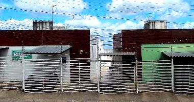Casa com 2 Quartos e 1 Vaga em Bodo Congo