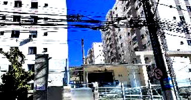 Apartamento com 2 quartos e 1 vaga em Juiz de Fora/MG