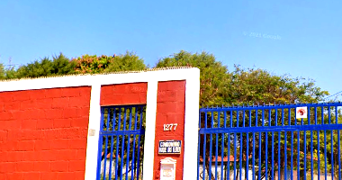 Casa sobrado 3 quartos 3 banheiros 2 vagas com piscina e edícula