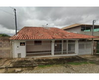 Casa com 3 quartos em Bicas/MG
