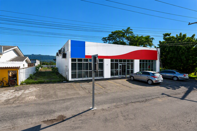 Prédio Comercial com 429,94 m²