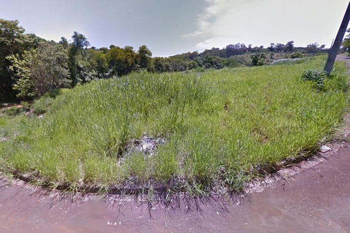 Lote Urbano de 346m² no Jardim Neman Sahyun