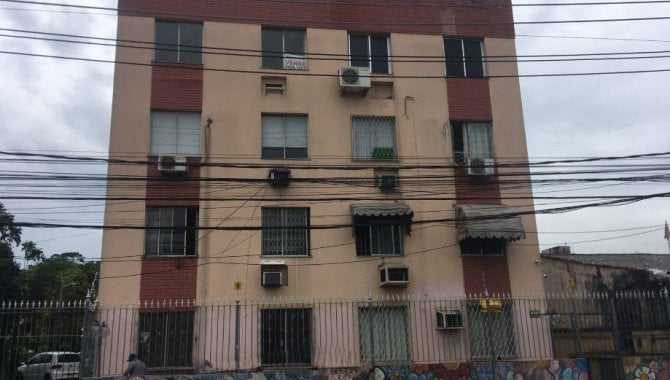 Apartamento com 2 quartos, 1 banheiro e 1 vaga de garagem