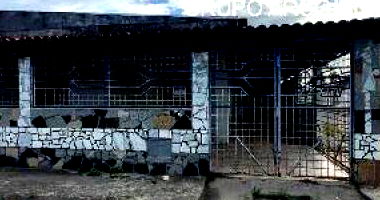 Casa com 3 quartos, 2 banheiros e 1 vaga em Feira de Santana