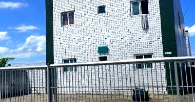 Apartamento com vaga de garagem em Santa Rita - PB