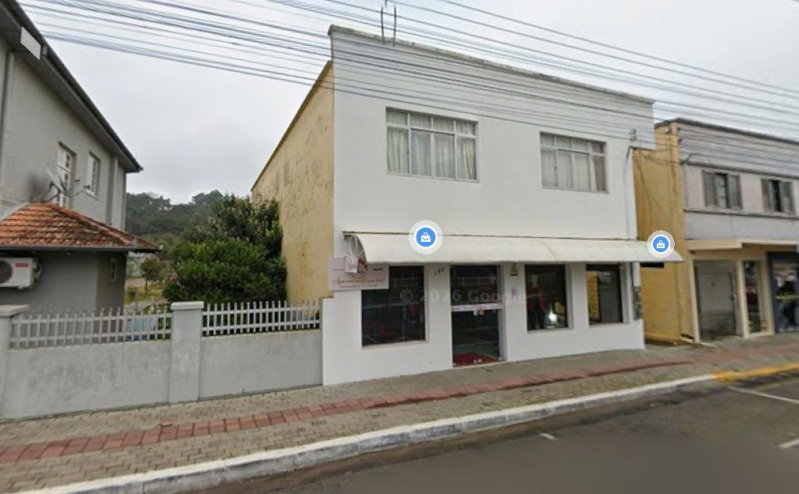 Terreno comercial/residencial com 262,50m² e edificação de 265m²