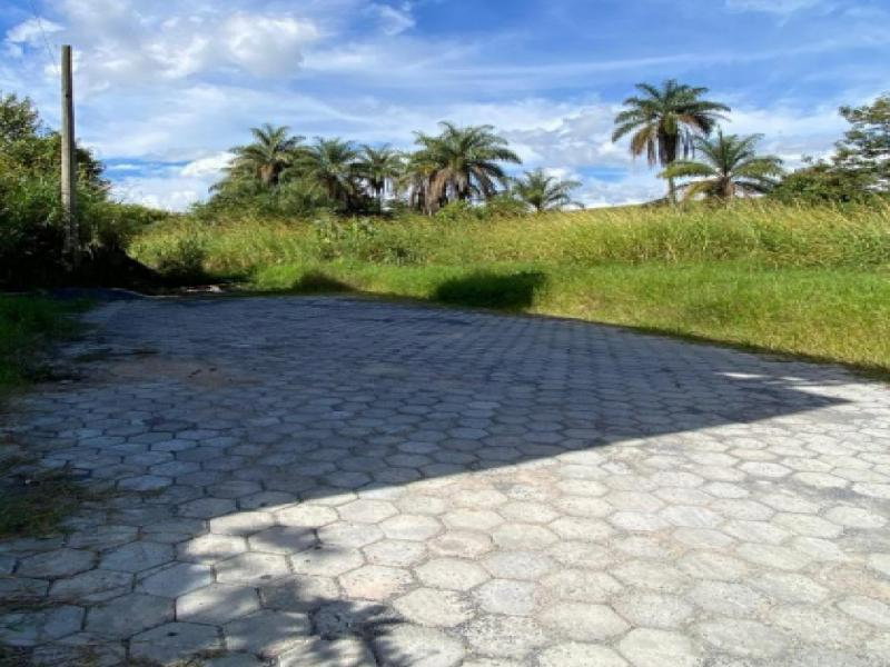 Lote de 533,25 m² em Formiga