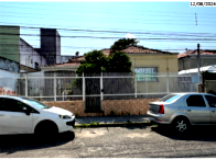 Casa com terreno de 377m², ideal para investimento