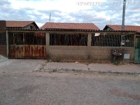 Casa 55m com 2 Quartos e 1 Vaga de Garagem