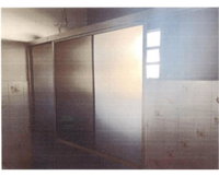Casa com 2 quartos, 1 suíte, sala, cozinha e 2 vagas