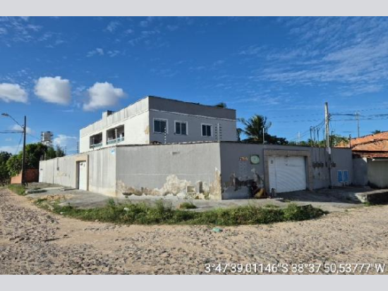 Apartamento 2 Quartos com 1 Vaga em Fortaleza