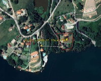 Casa com 3 quartos e 2 banheiros, 448,15 m², desocupada