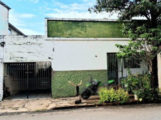 Casa com 56,98m² e terreno de 143,75m²