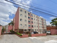 Apartamento térreo com 1 vaga, 99m²
