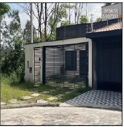 Casa com 80,38m² de área privada e 175m² de terreno
