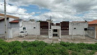 Casa em condomínio com 2 quartos, 2 banheiros e 1 vaga de garagem