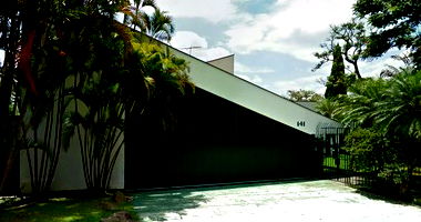 Casa com 4 Suítes e Garagem em Vila Tramontano