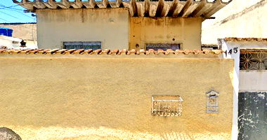 Casa com área privativa e terreno de 0,01 m², sem vagas e banheiros