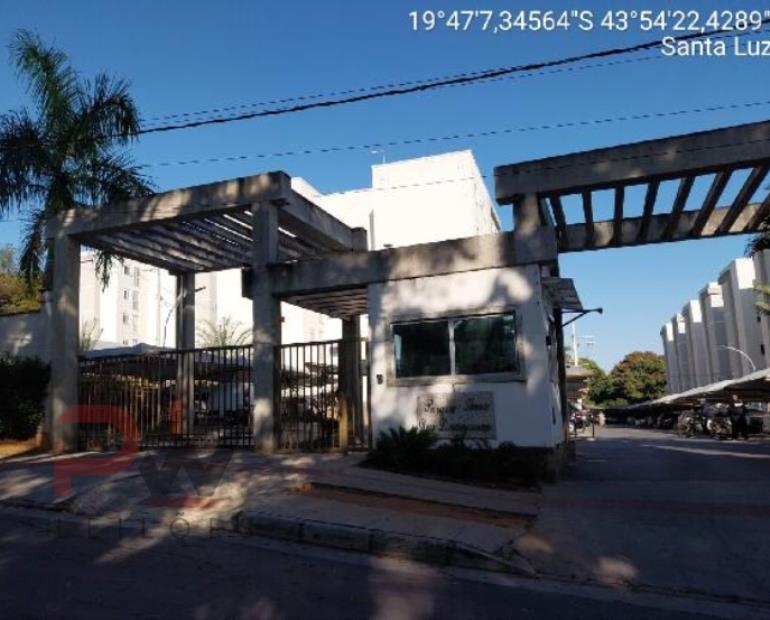 Apartamento com 2 quartos em Santa Luzia/MG