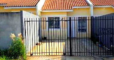 Casa com 2 Quartos e 1 Vaga em Ponta Grossa/PR