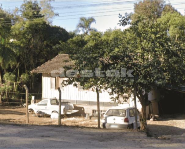 Terreno com 3 dormitórios e 642 m² em Laurentino/SC