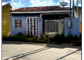 Casa com 3 quartos, 1 banheiro e 57,81m² de área privativa