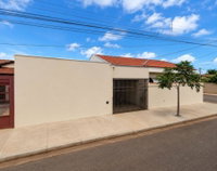 Casa com 110m², 2 dormitórios, 1 banheiro - Jardim Brandini