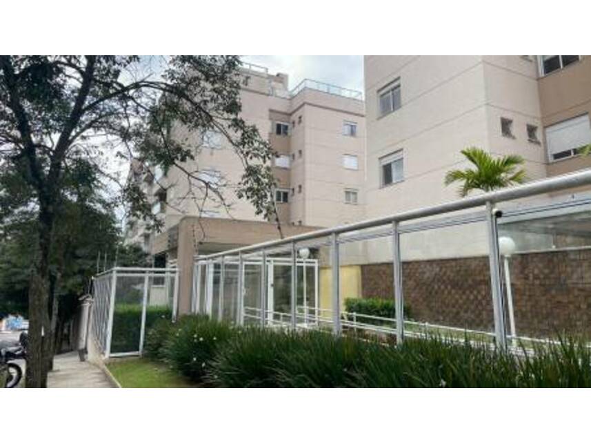 Apartamento com 3 vagas, 154m², Jardim Sarah