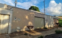 Casa com 2 Quartos e Varanda em Trindade - GO