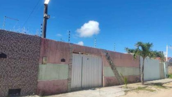 Casa com 3 quartos e 2 banheiros em São Gonçalo do Amarante/RN