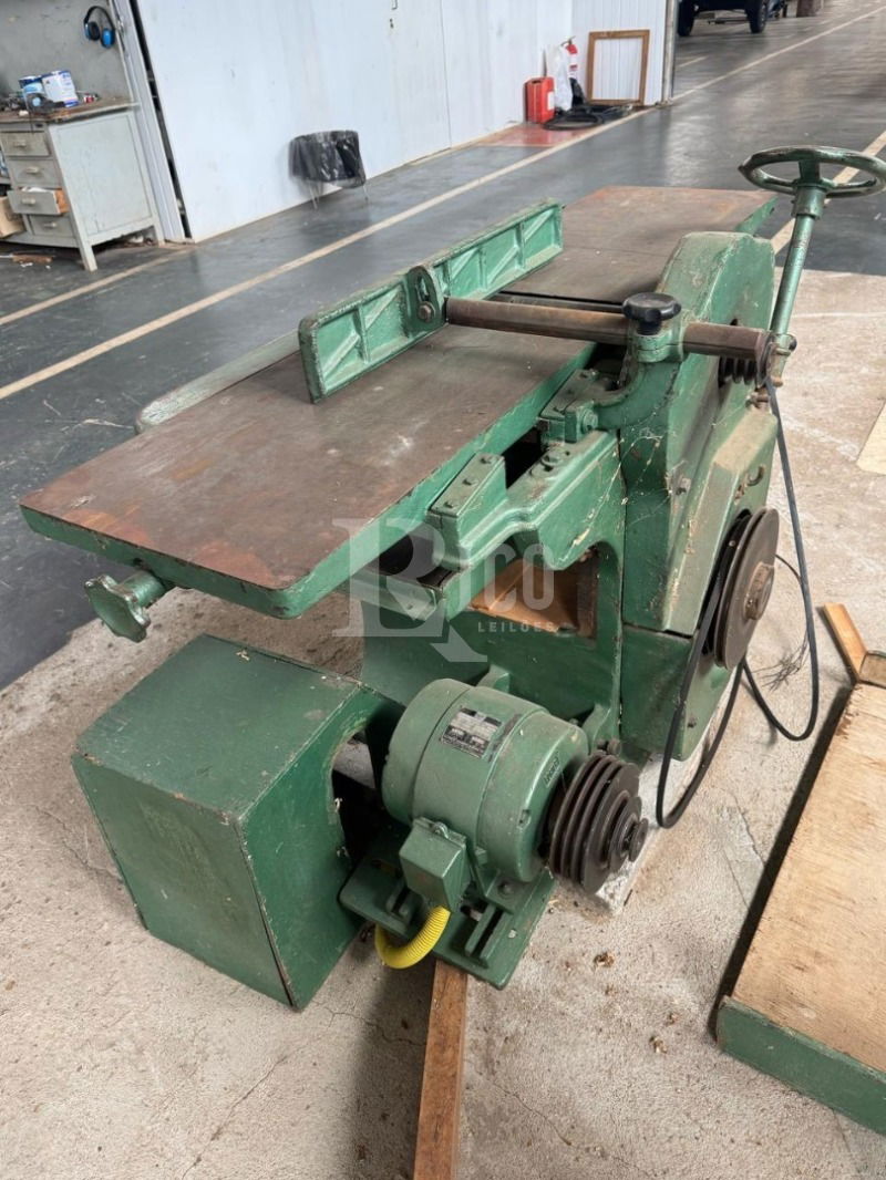 Plaina Desempenadeira - Equipamento em Leilão