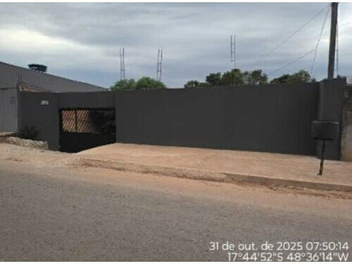 Casa com 3 quartos, 178m², ocupada, em Caldas Novas