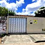 Casa com 2 Quartos e 2 Banheiros em Horizonte/CE