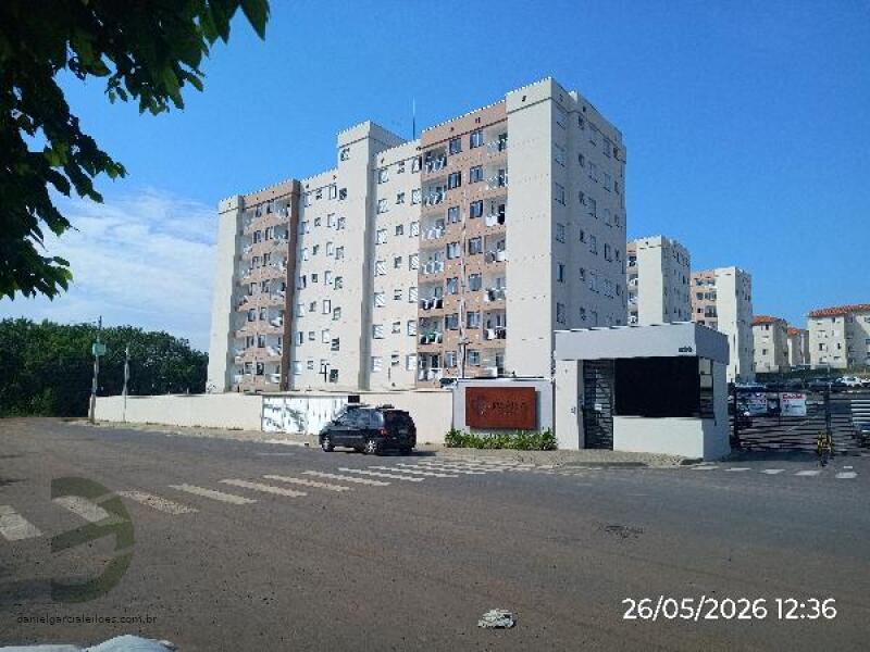 Apartamento 2 Quartos com Vaga em Condomínio