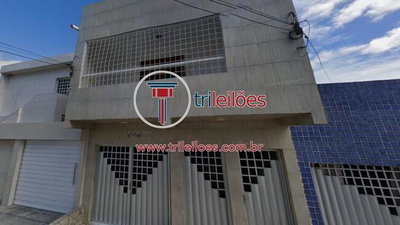 Prédio Residencial com 108m² em Arcoverde/PE