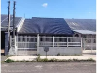 Casa em leilão com 3 quartos e 2 banheiros