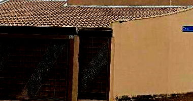 Casa padrão ocupada com 1 vaga e 157m² construída
