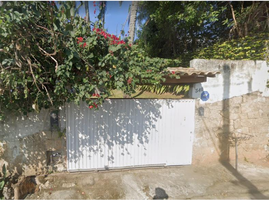 Direitos Possessórios de Terreno com Benfeitorias em Ilhabela