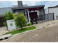 Casa em Leilão com 145,85m² de Área Construída